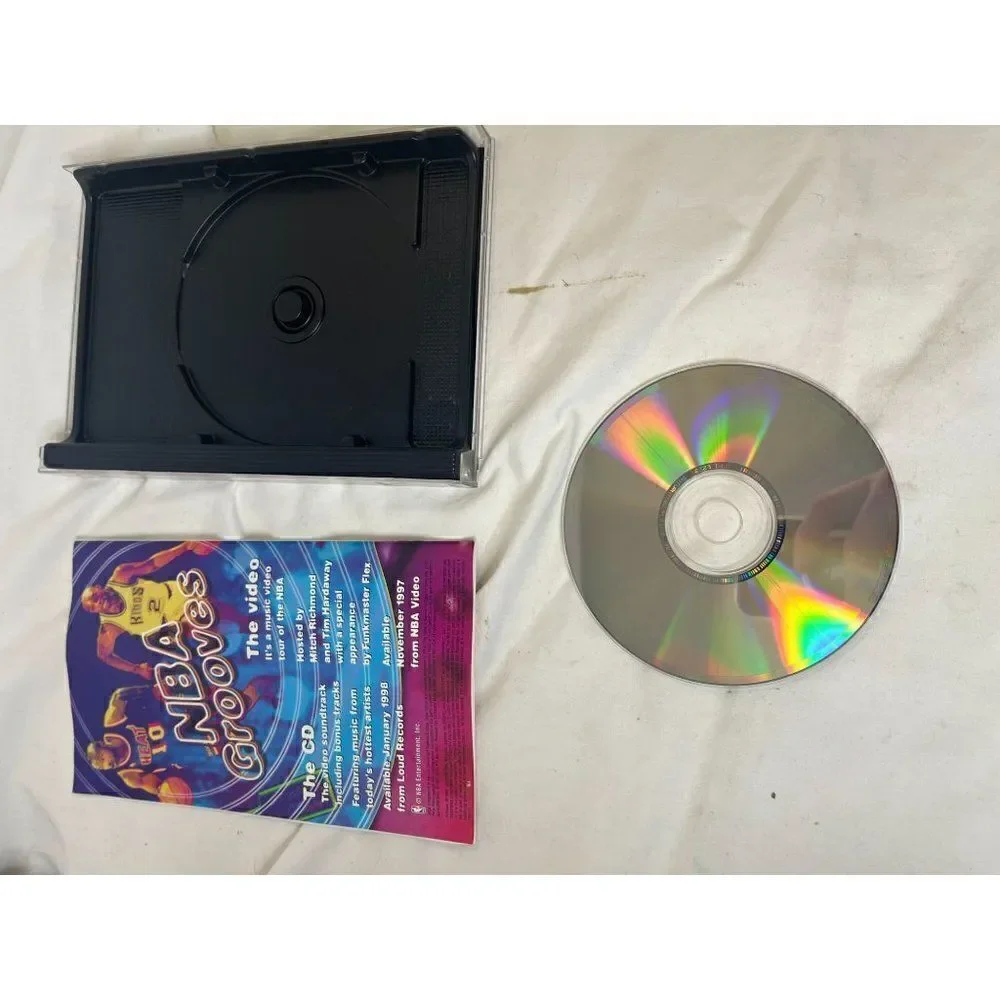 NBA Live 98, 1997, Sega Saturn - CIB‎ Complete in Box Long Box Has No Hinges